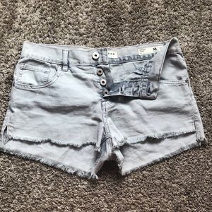 Grey bullhead slouchy short size 9